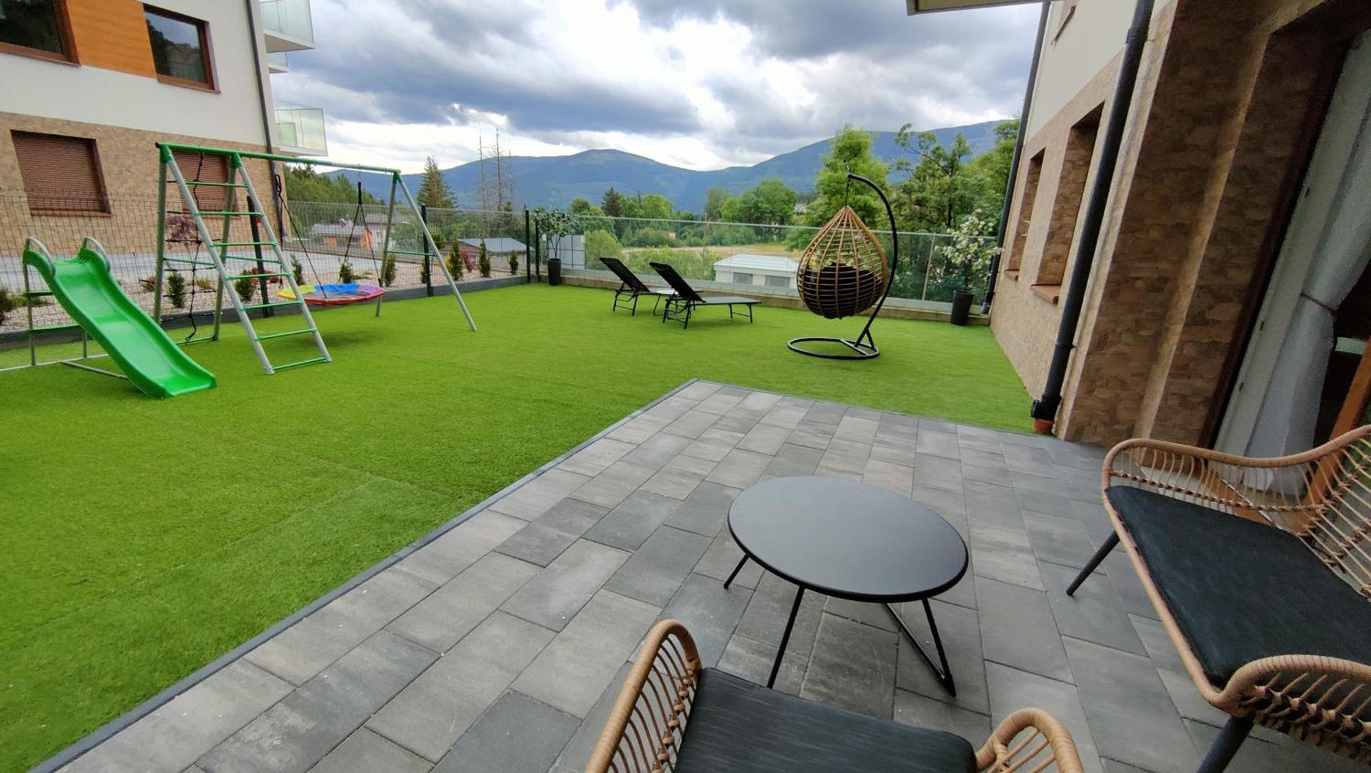 Apartmán Z Tarasem Blisko Stoku By Four Seasons